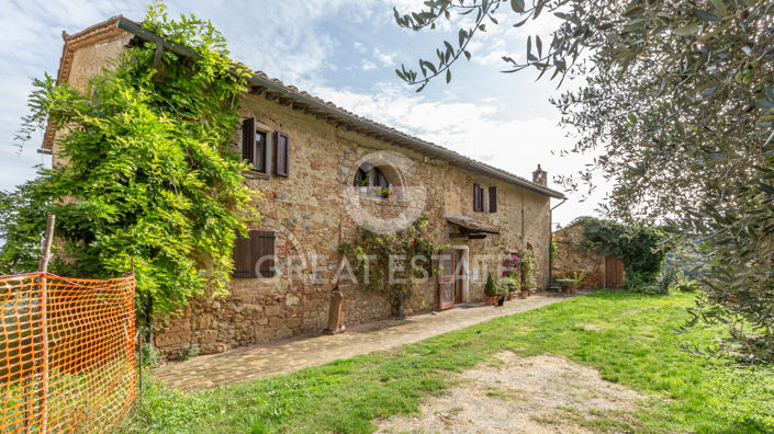 Image No.32-13 Bed Country House for sale