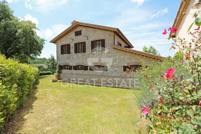 Image No.14-7 Bed Country House for sale