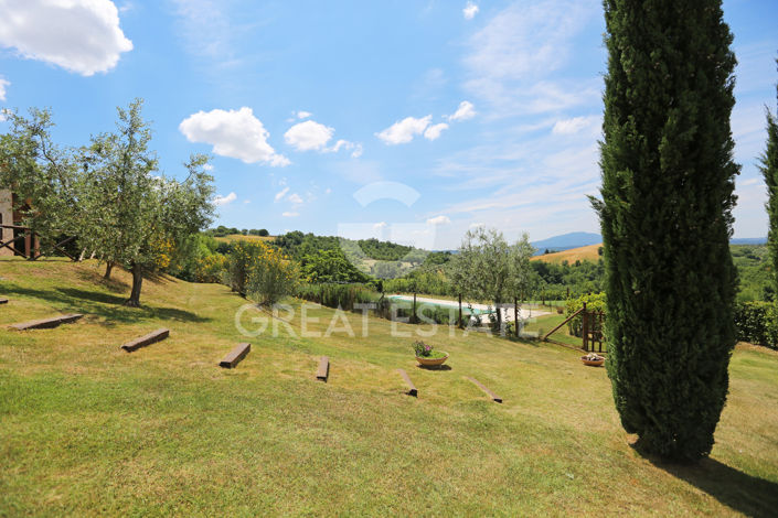 Image No.21-7 Bed Country House for sale