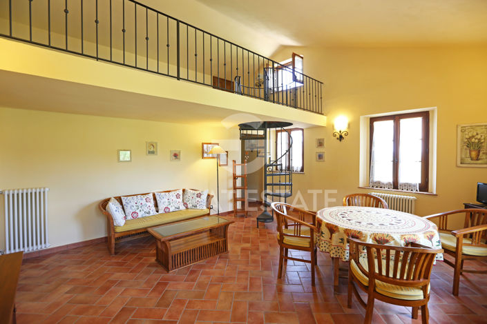 Image No.25-7 Bed Country House for sale