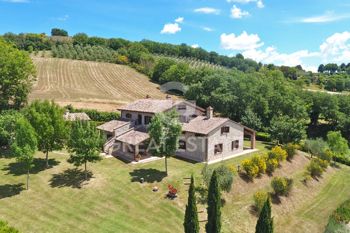 Image No.4-7 Bed Country House for sale