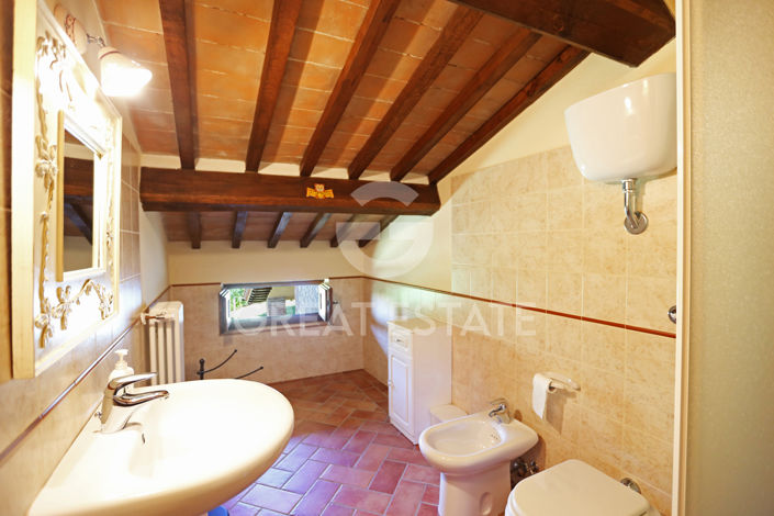 Image No.39-7 Bed Country House for sale