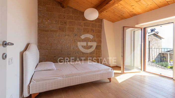 Image No.20-2 Bed Apartment for sale