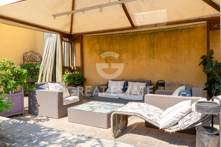 Image No.23-10 Bed Country House for sale