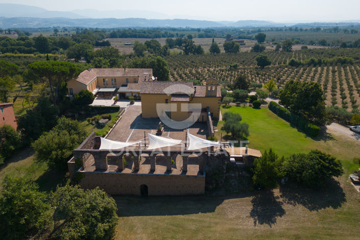 Image No.30-10 Bed Country House for sale