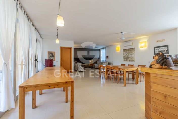 Image No.41-10 Bed Country House for sale