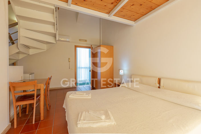 Image No.48-10 Bed Country House for sale