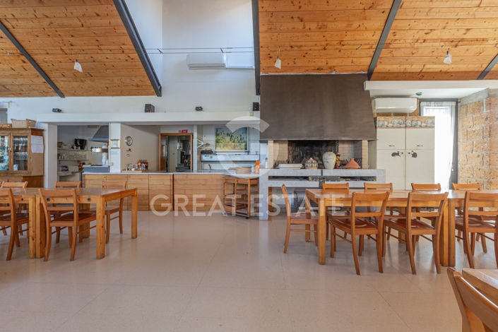 Image No.7-10 Bed Country House for sale