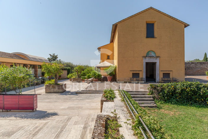 Image No.61-10 Bed Country House for sale