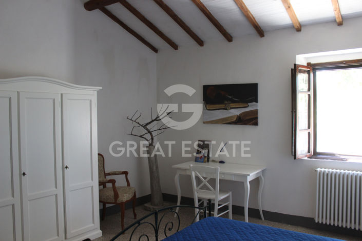 Image No.12-4 Bed Country House for sale