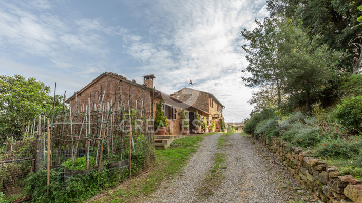 Image No.3-4 Bed Country House for sale
