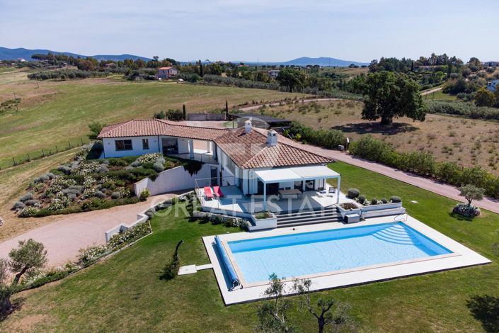 Image No.1-3 Bed Villa for sale