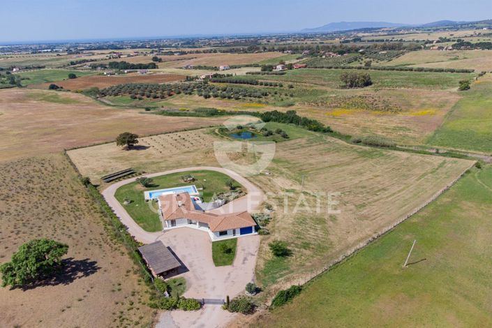 Image No.12-3 Bed Villa for sale