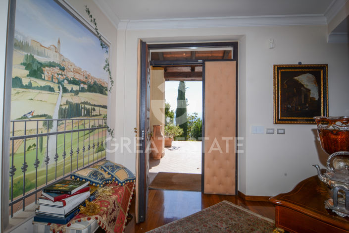 Image No.18-3 Bed Villa for sale