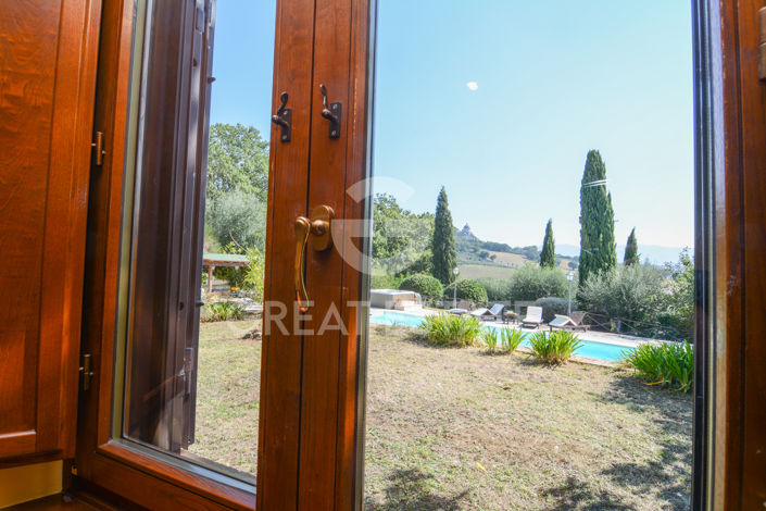 Image No.33-3 Bed Villa for sale