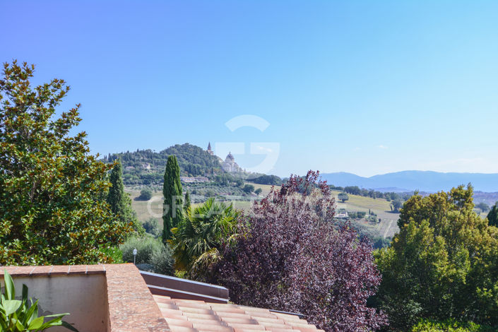 Image No.36-3 Bed Villa for sale