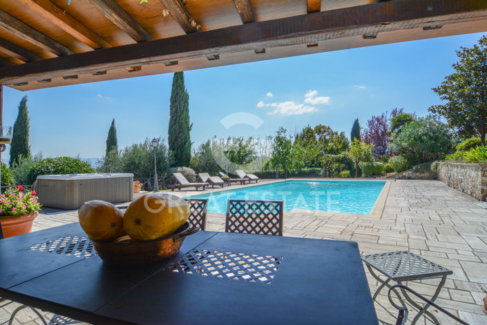 Image No.9-3 Bed Villa for sale