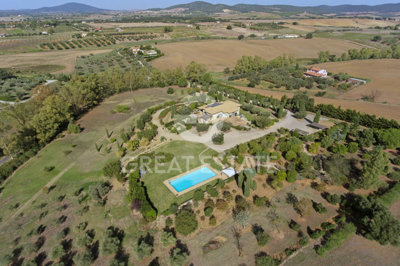 1 - Montalto di Castro, Villa