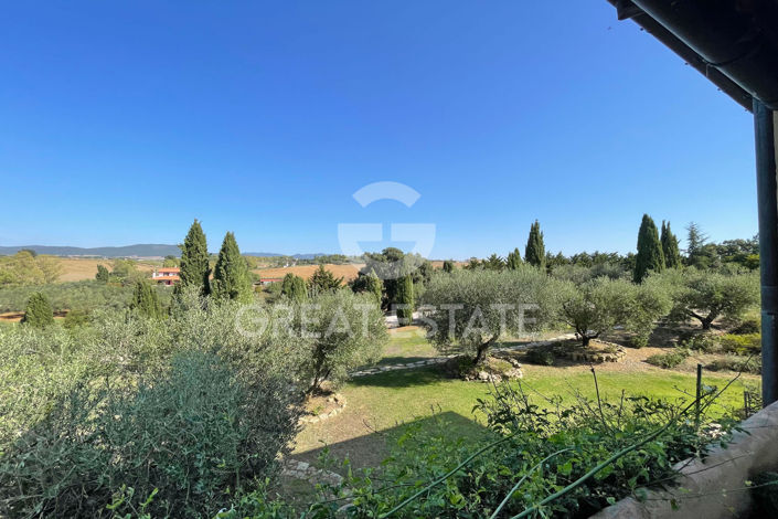 Image No.29-9 Bed Villa for sale