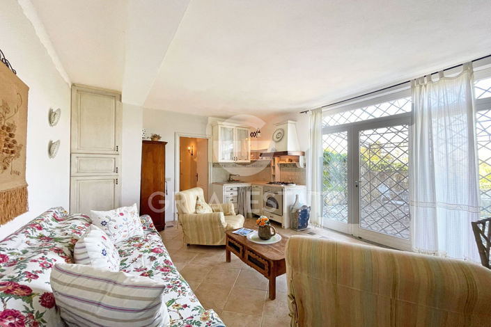 Image No.32-9 Bed Villa for sale