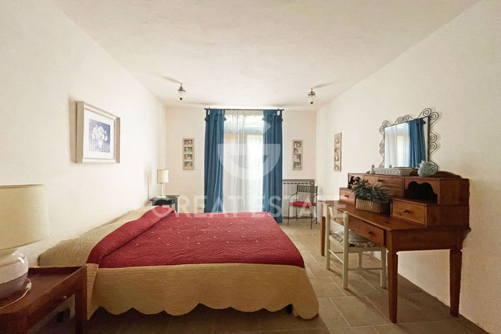 Image No.35-9 Bed Villa for sale