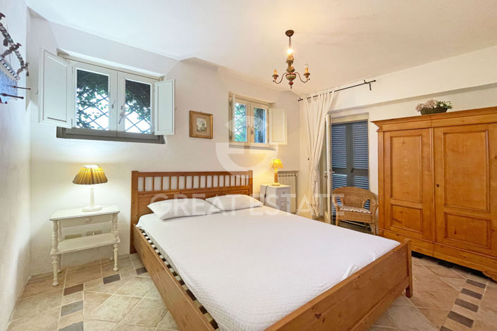 Image No.41-9 Bed Villa for sale