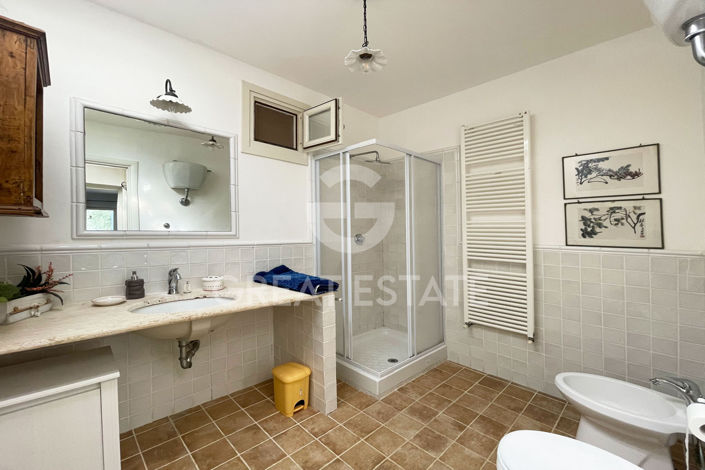 Image No.43-9 Bed Villa for sale