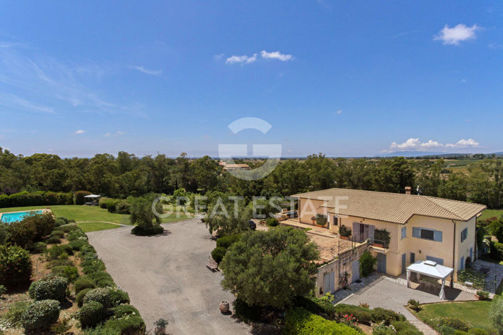 Image No.8-9 Bed Villa for sale