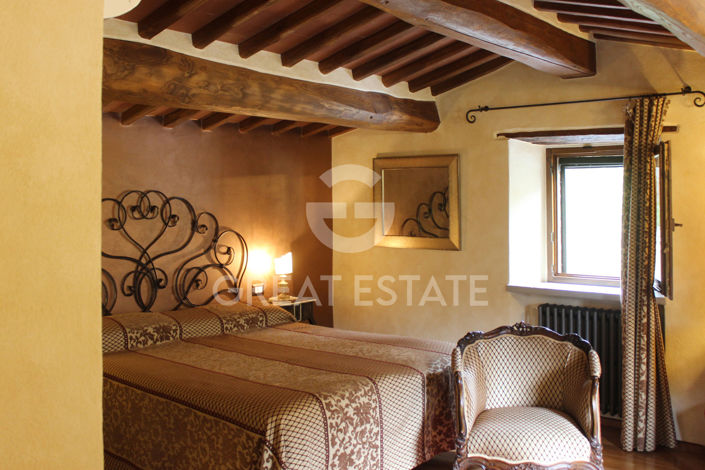 Image No.16-3 Bed Country House for sale