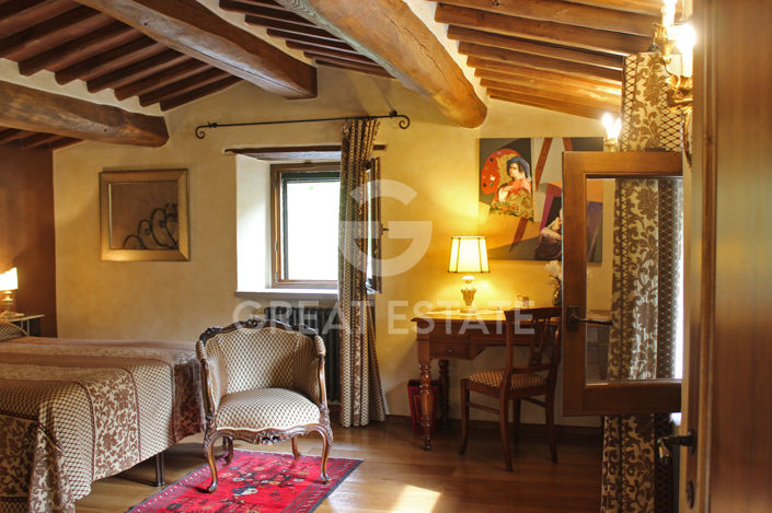 Image No.17-3 Bed Country House for sale