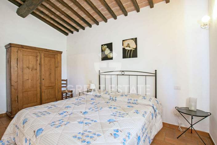 Image No.28-10 Bed Country House for sale