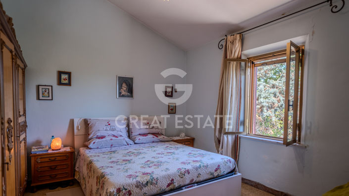 Image No.20-3 Bed Country House for sale