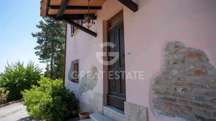 Image No.27-3 Bed Country House for sale