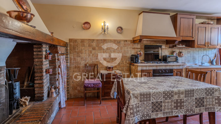 Image No.6-3 Bed Country House for sale