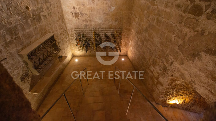 Image No.35-3 Bed Property for sale