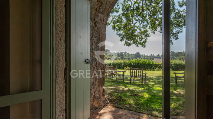 Image No.26-5 Bed Country House for sale