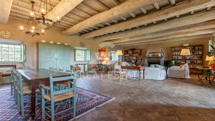 Image No.31-5 Bed Country House for sale