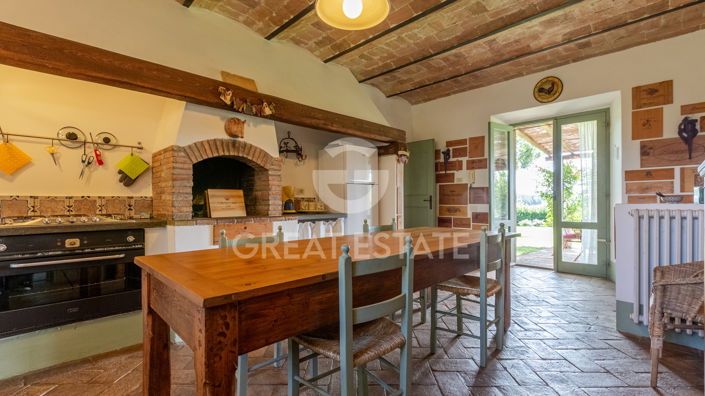 Image No.34-5 Bed Country House for sale