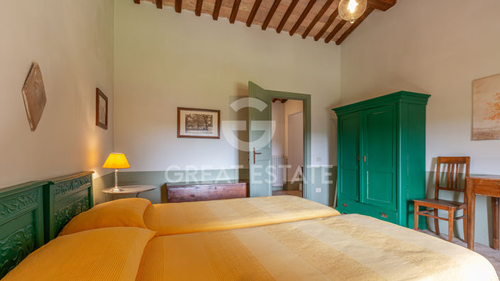 Image No.49-5 Bed Country House for sale