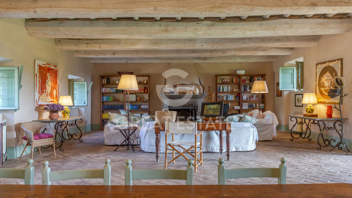 Image No.6-5 Bed Country House for sale