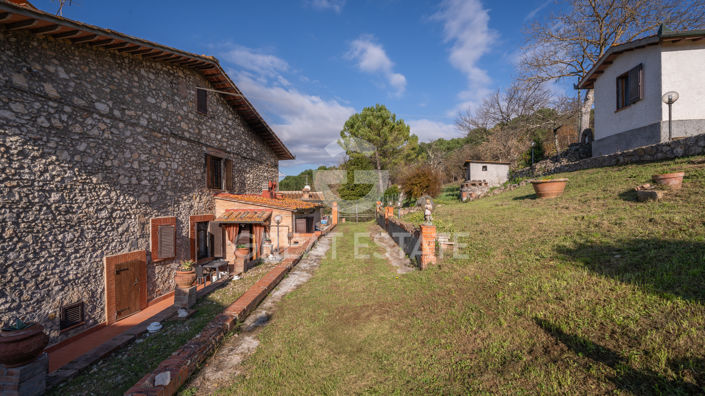 Image No.18-Maison de campagne de 8 chambres à vendre à Sienne