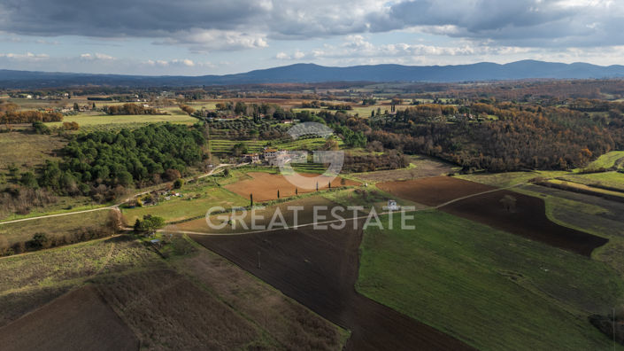 Image No.4-Maison de campagne de 8 chambres à vendre à Sienne