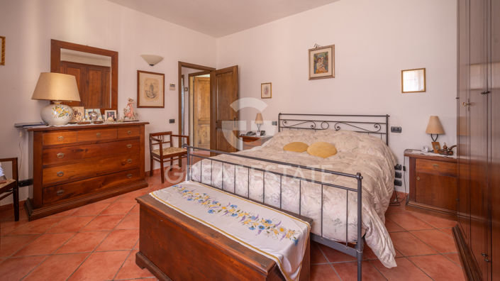 Image No.43-Maison de campagne de 8 chambres à vendre à Sienne