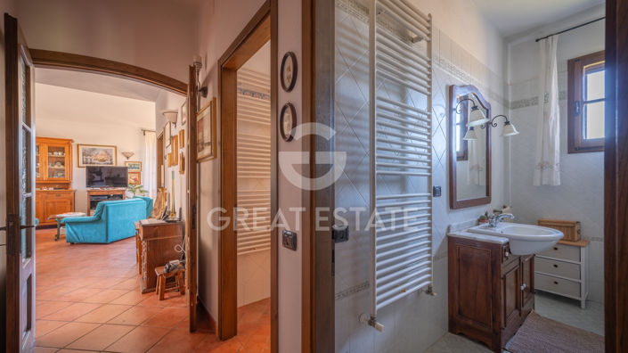 Image No.45-Maison de campagne de 8 chambres à vendre à Sienne