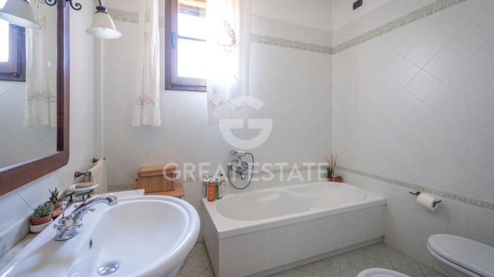 Image No.47-Maison de campagne de 8 chambres à vendre à Sienne