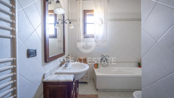 Image No.48-Maison de campagne de 8 chambres à vendre à Sienne