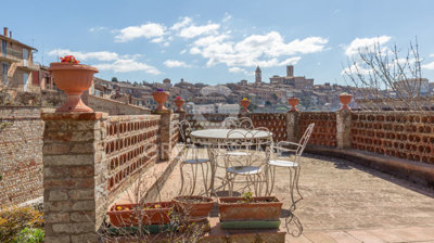 Maison de campagne de 5 chambres à vendre à Citta della Pieve