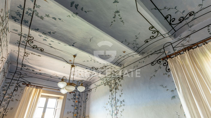 Image No.28-5 Bed Country House for sale