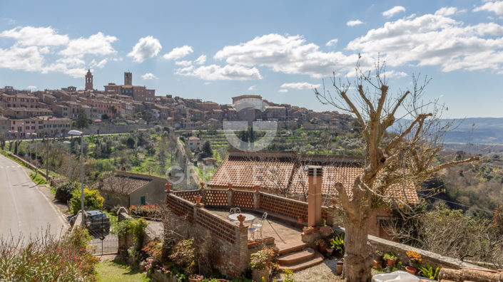 Image No.33-5 Bed Country House for sale