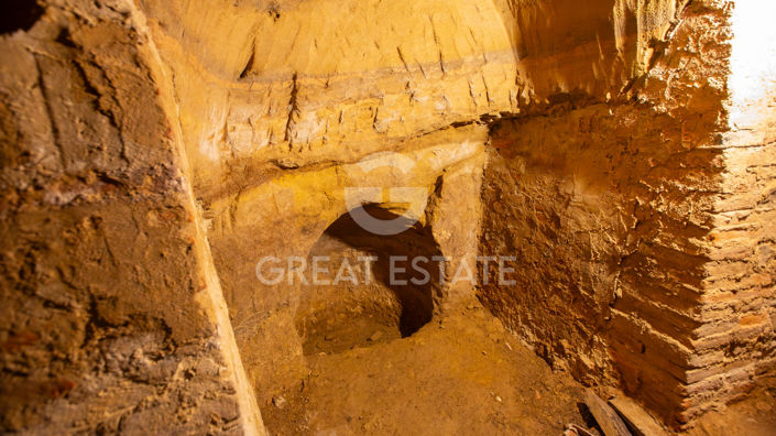 Image No.39-5 Bed Country House for sale